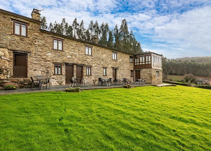 בית כפרי Eiron